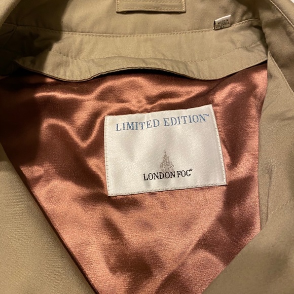 London Fog Limited Edition Zipper Fleece Trench 42 - Picture 3 of 7